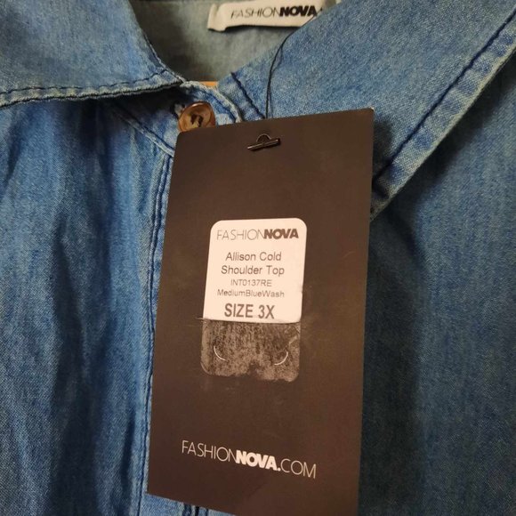 Fashion Nova denim cold shoulder top - Picture 4 of 4